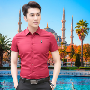 Short-Sleeve Shirt 'Raised Solidarity'